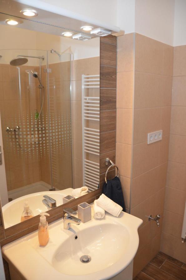 Nn Apartmanette Budapest Exteriör bild