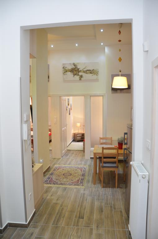 Nn Apartmanette Budapest Rum bild