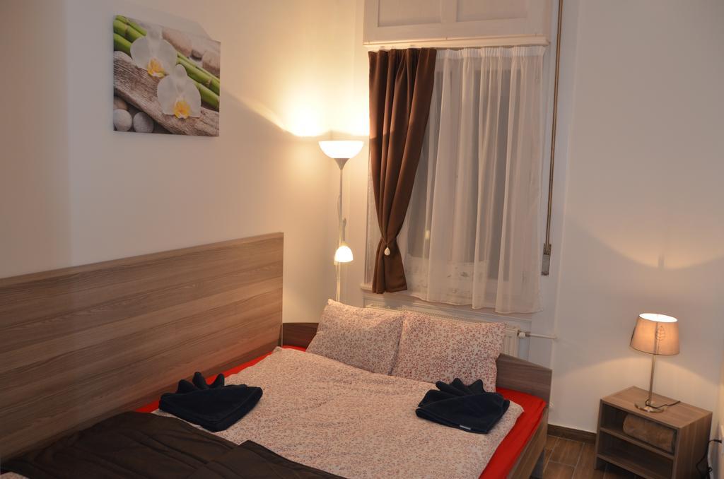Nn Apartmanette Budapest Rum bild